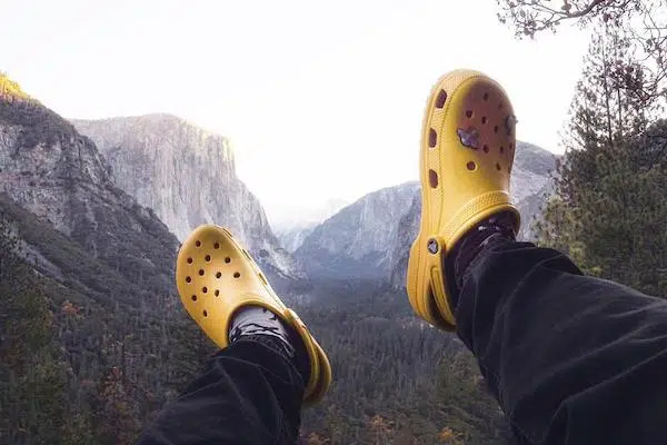 Are Crocs Good For Flat Feet? - CounterKicks